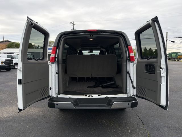 Certified 2024 Chevrolet Express 3500 LT w/ LT Preferred Equipment Group RWD image 15