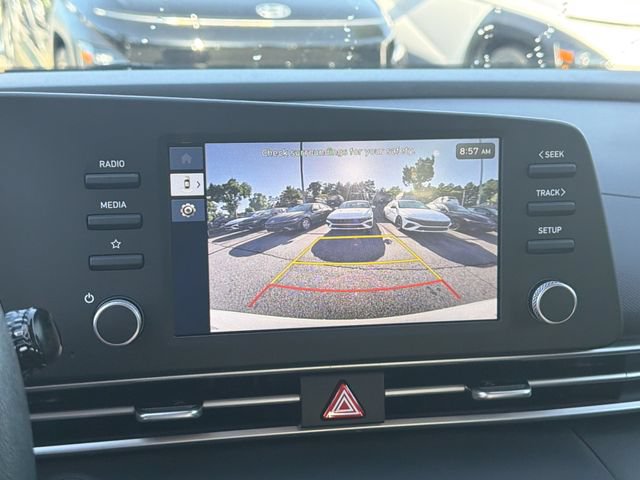 Certified 2026 Hyundai Elantra Hybrid FWD image 29