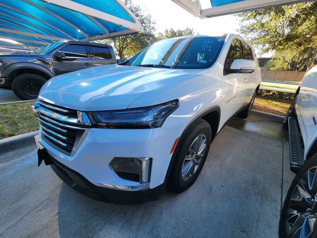 Used 2023 Chevrolet Traverse LT FWD image 2