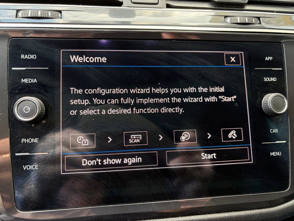 Certified 2021 Volkswagen Tiguan SE FWD image 18