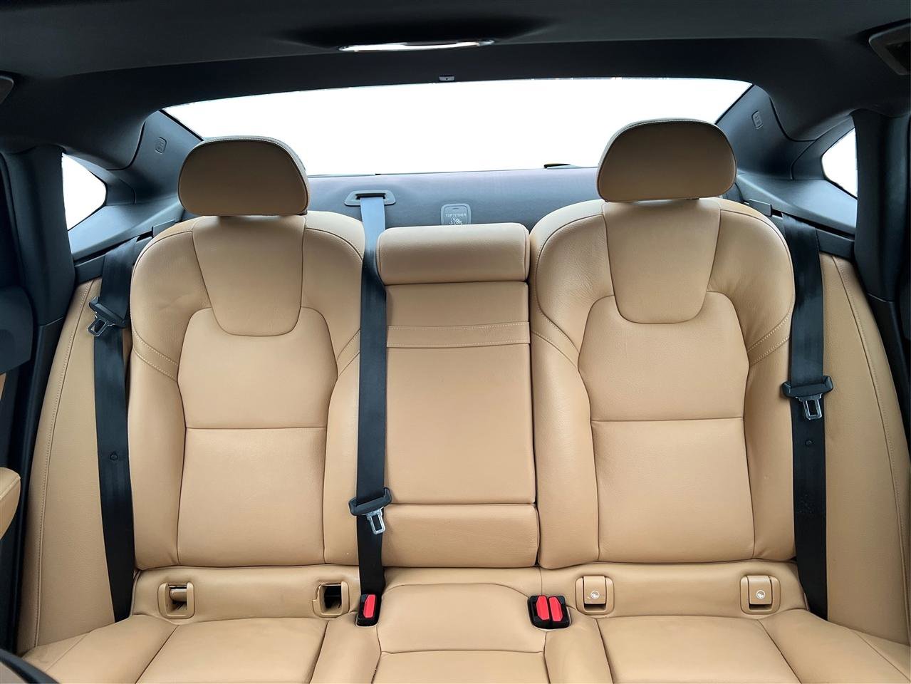 Used 2017 Volvo S90 T6 Momentum w/ Vision Package AWD/4WD image 26