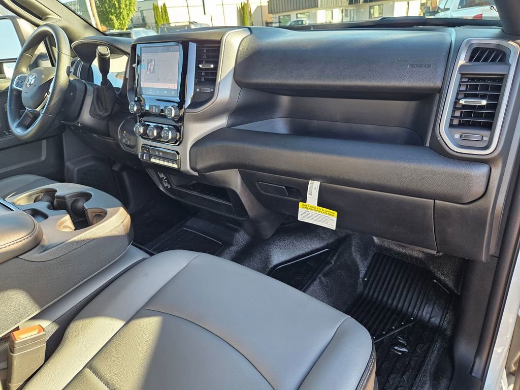 New 2026 RAM 5500 Tradesman w/ Chrome Appearance Group AWD/4WD image 23