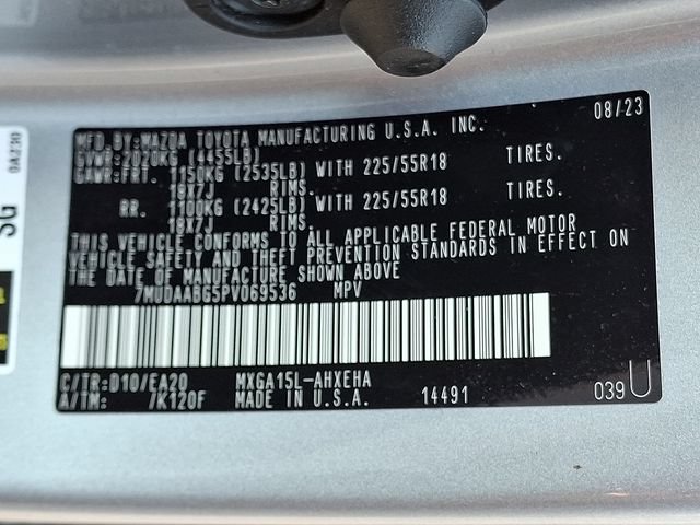 Used 2023 Toyota Corolla Cross XLE w/ Convenience Package AWD/4WD image 28