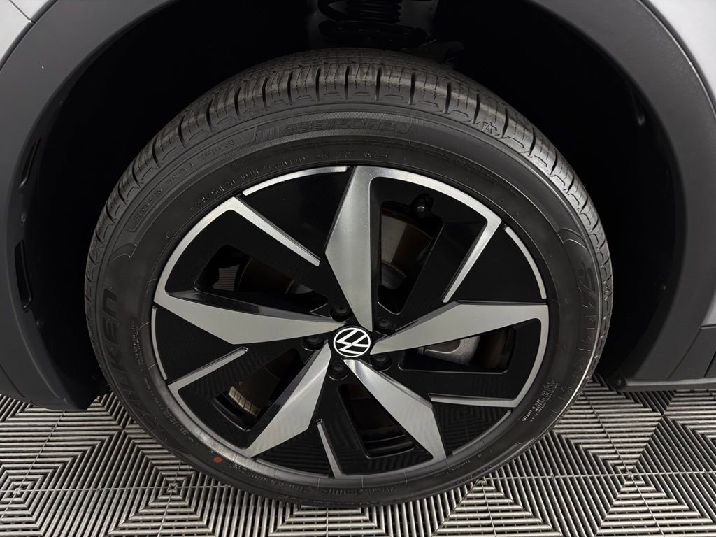 Used 2023 Volkswagen ID.4 Pro S AWD/4WD image 11