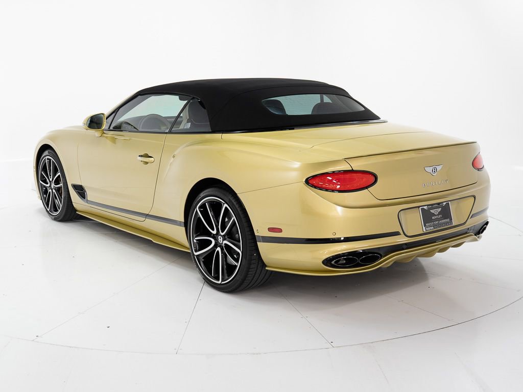 Used 2022 Bentley Continental GT image 12