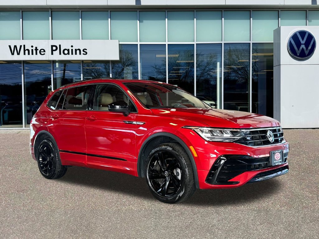 Used 2024 Volkswagen Tiguan SE R-Line