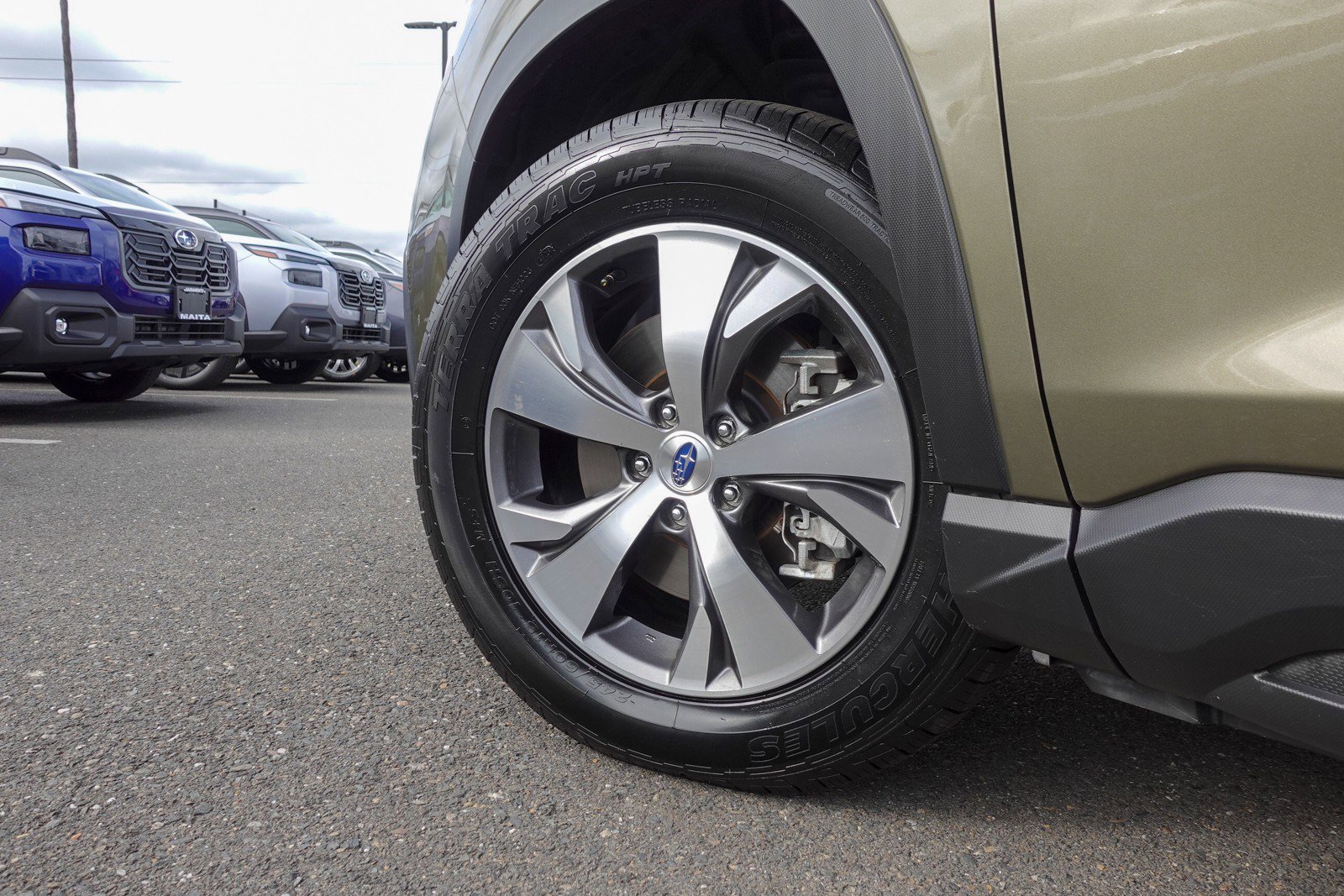 Certified 2023 Subaru Ascent Premium image 8
