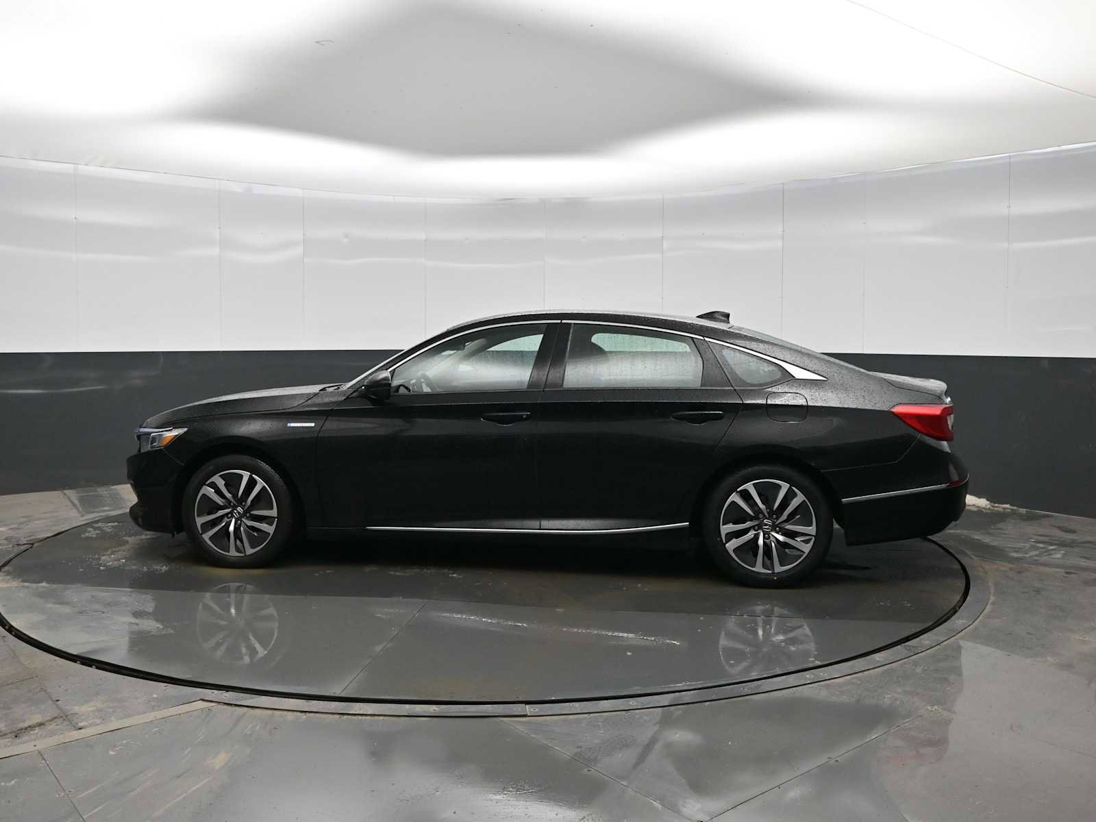 Used 2022 Honda Accord EX-L image 5