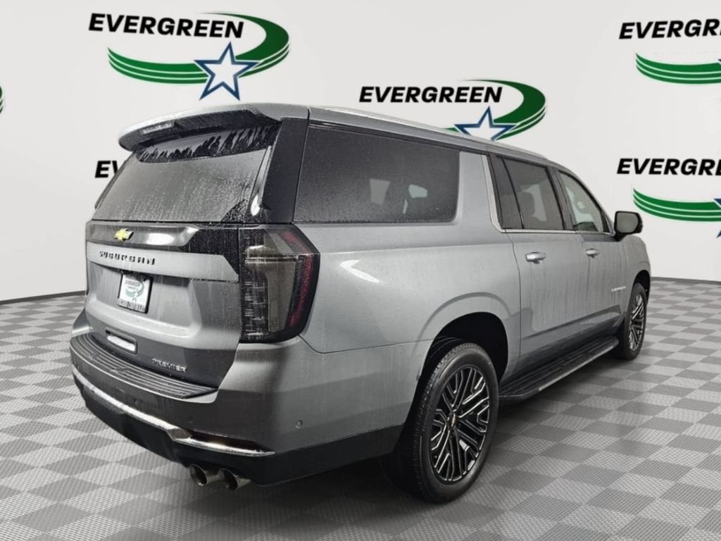 New 2026 Chevrolet Suburban Premier w/ Sun And Tow Package AWD/4WD image 5