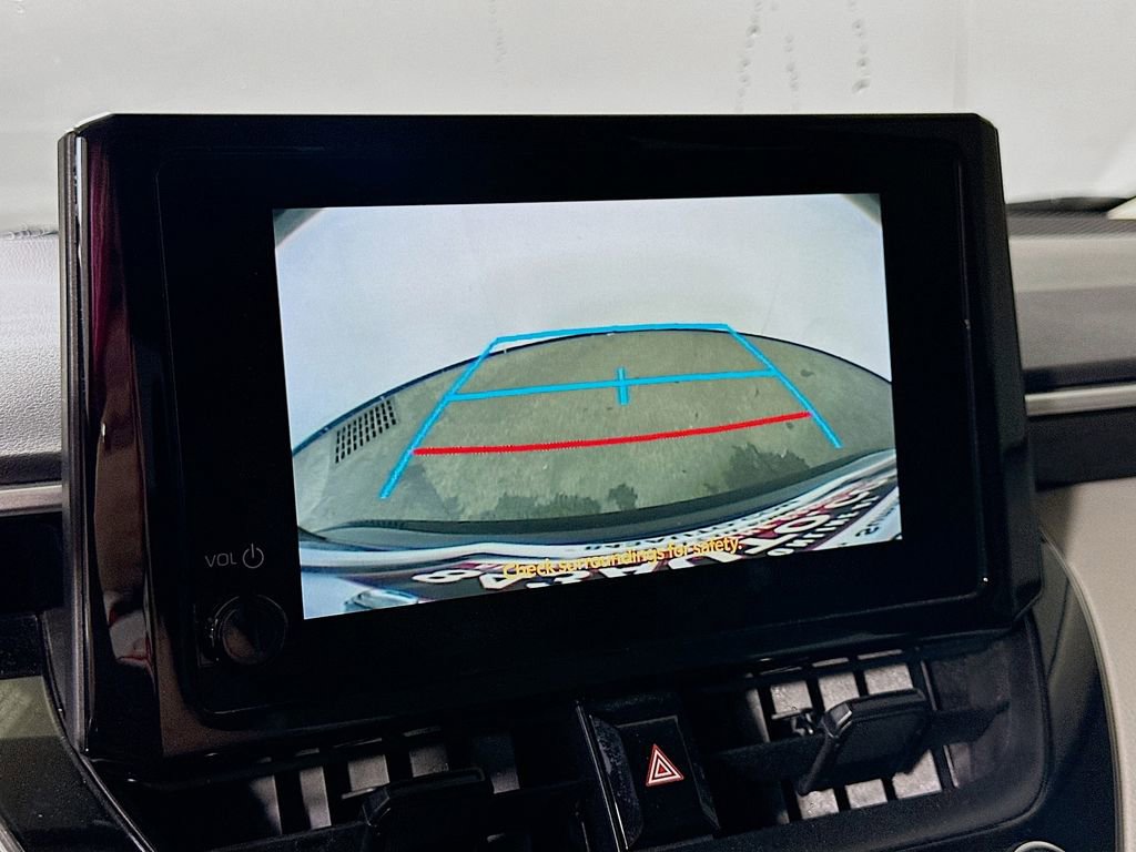 Used 2025 Toyota Corolla LE image 10