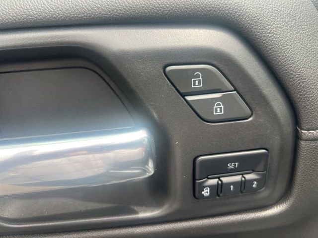 Used 2020 GMC Sierra 1500 SLT AWD/4WD image 14