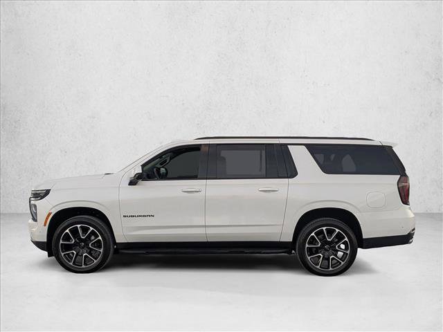 Used 2025 Chevrolet Suburban RST RWD image 9