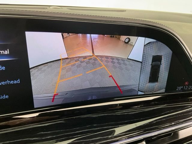 Used 2021 Cadillac Escalade Sport w/ LPO, ONYX Package image 10