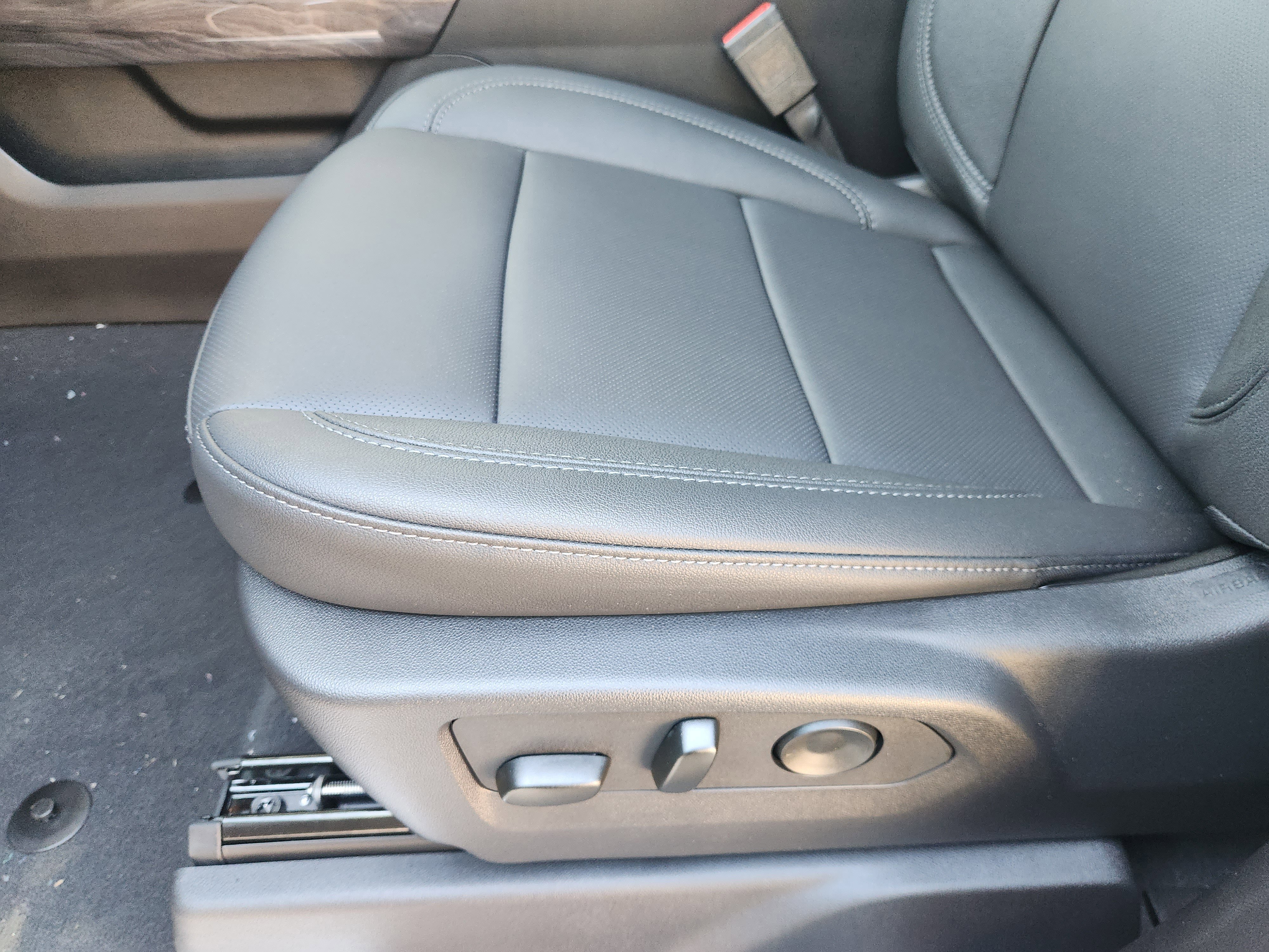 New 2026 Chevrolet Silverado 2500 LTZ w/ Trail Boss Package image 25