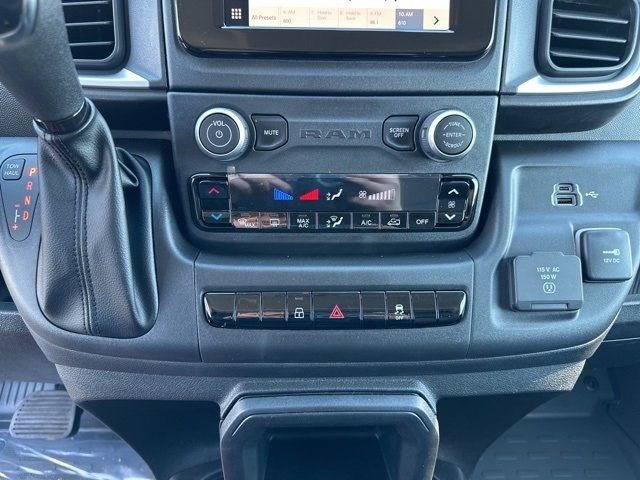 New 2024 RAM ProMaster 3500 w/ Quick Order Package 22G SLT image 20
