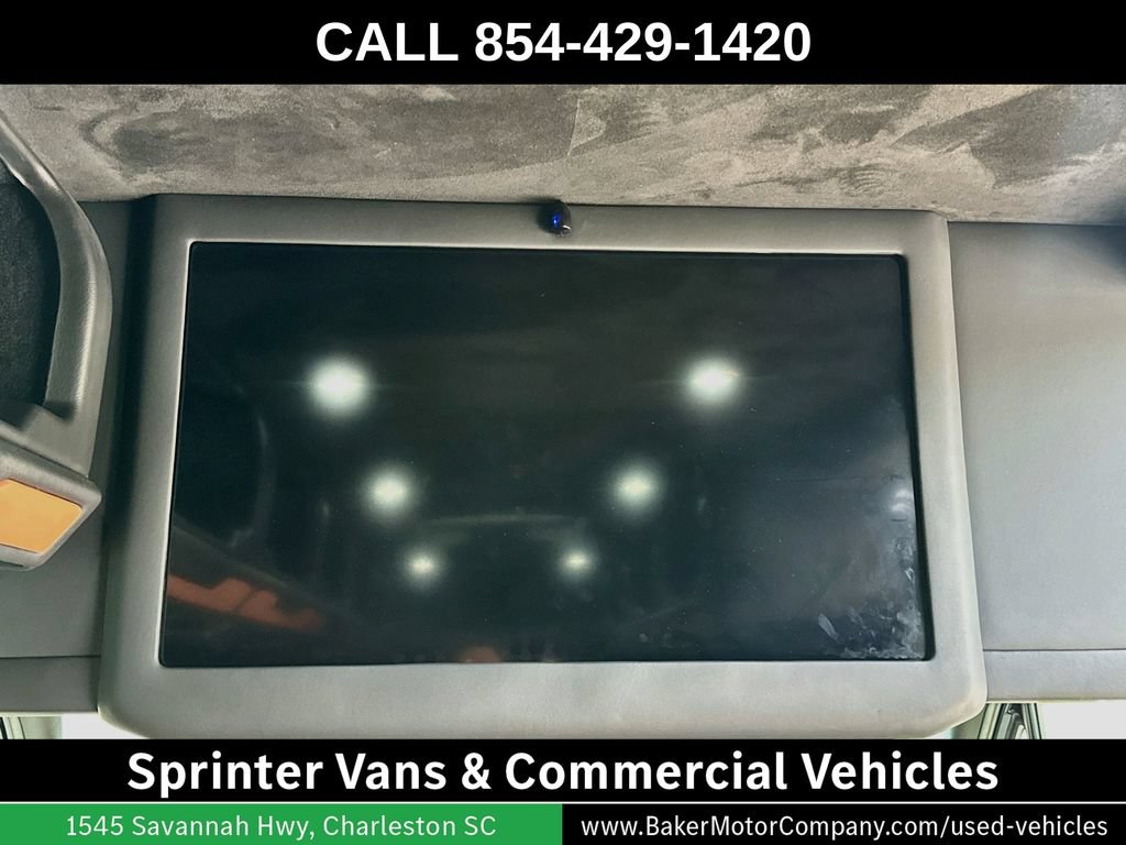 Used 2023 Mercedes-Benz Sprinter 3500 image 25