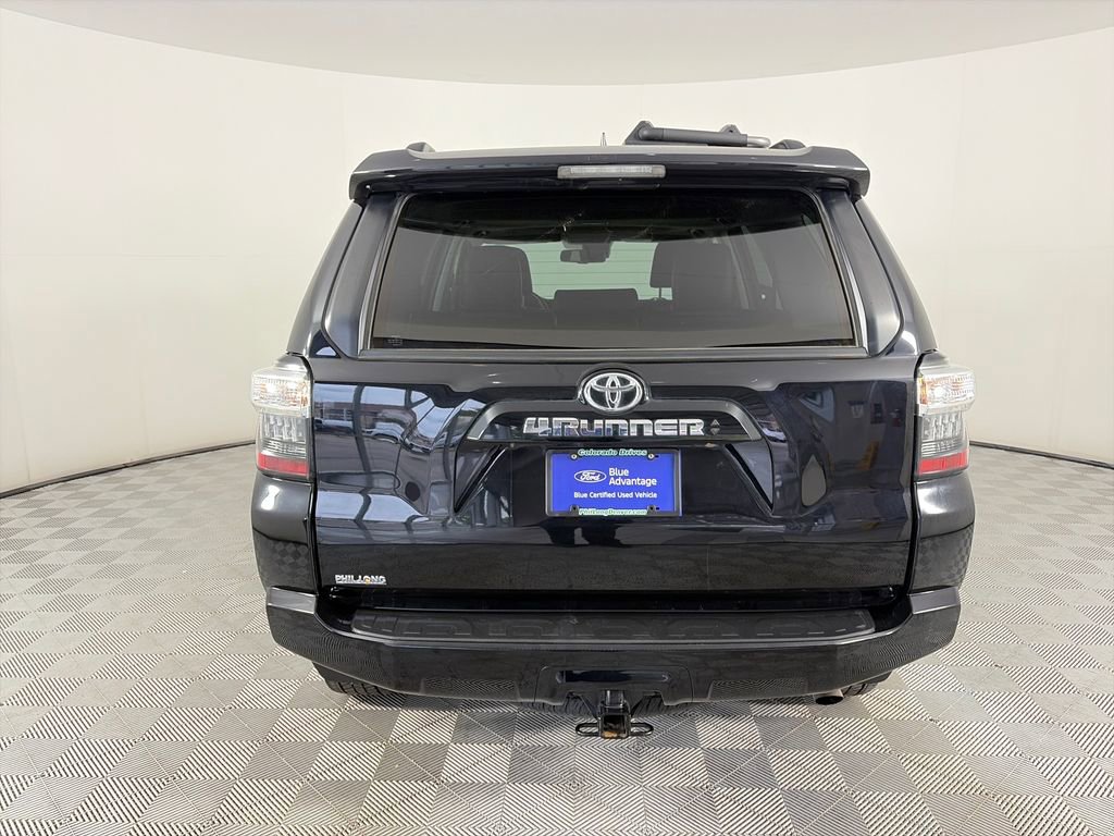 Used 2024 Toyota 4Runner SR5 Premium w/ Moonroof Package RWD image 6