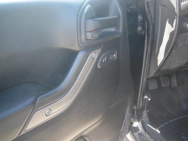 Used 2013 Jeep Wrangler Unlimited Sport image 21