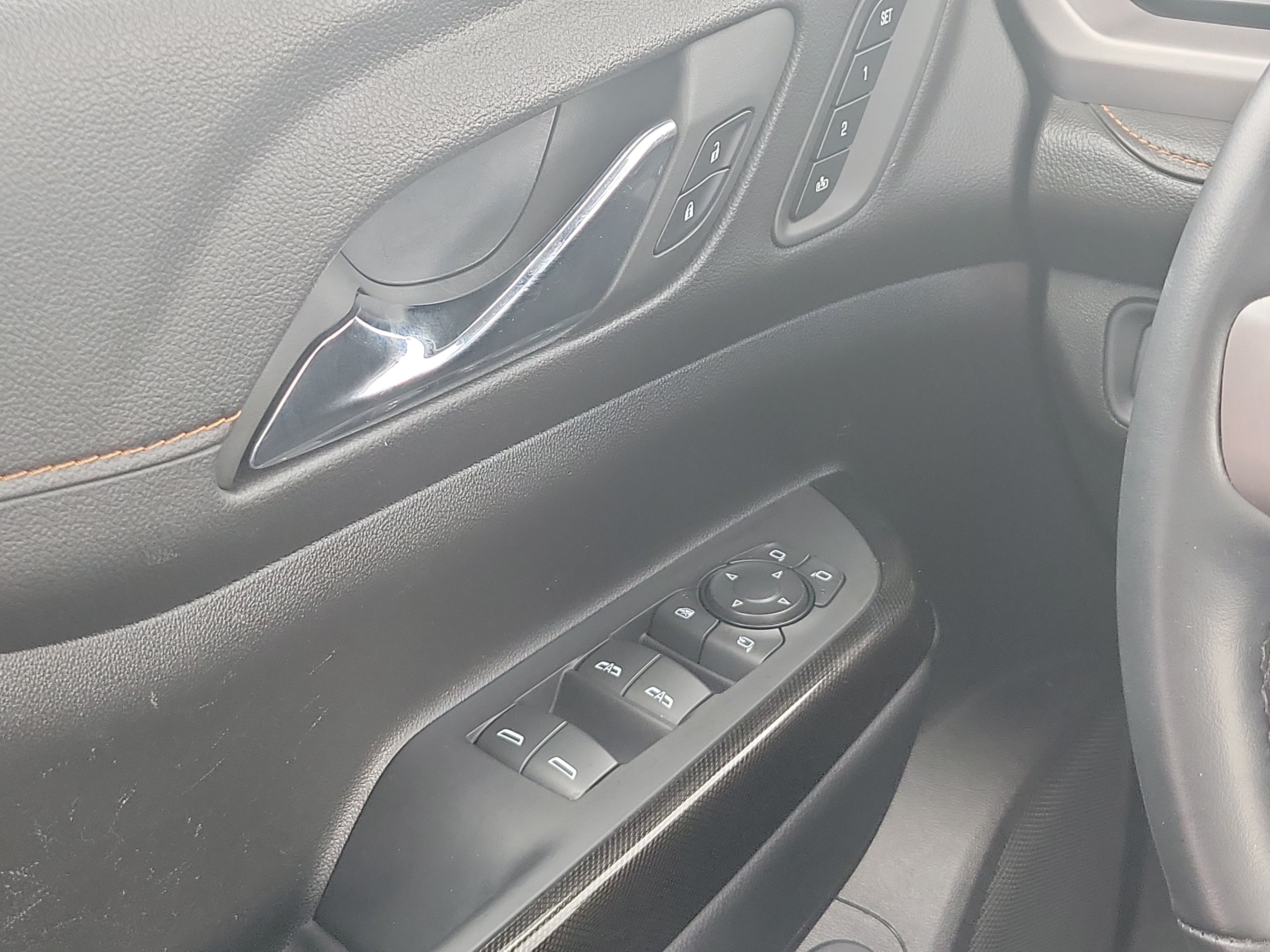 Used 2023 GMC Acadia AT4 w/ Technology Package AWD/4WD image 21