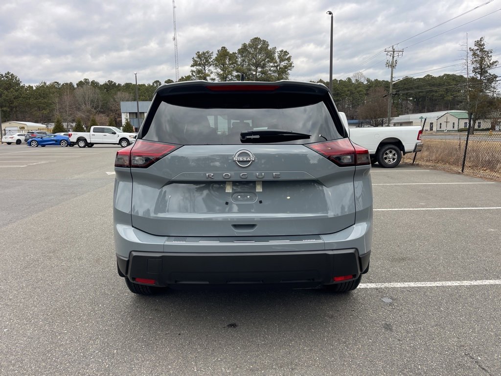 New 2026 Nissan Rogue SV w/ Cold Weather Package image 5