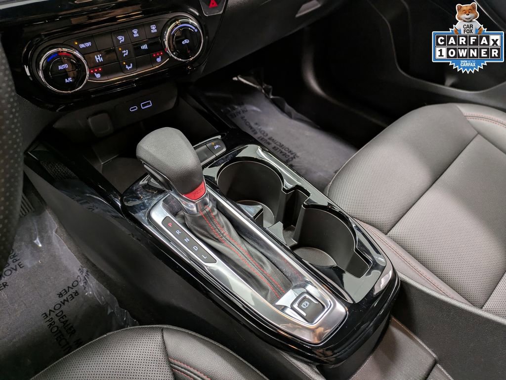 Used 2025 Chevrolet Trax RS w/ Driver Confidence Package image 14