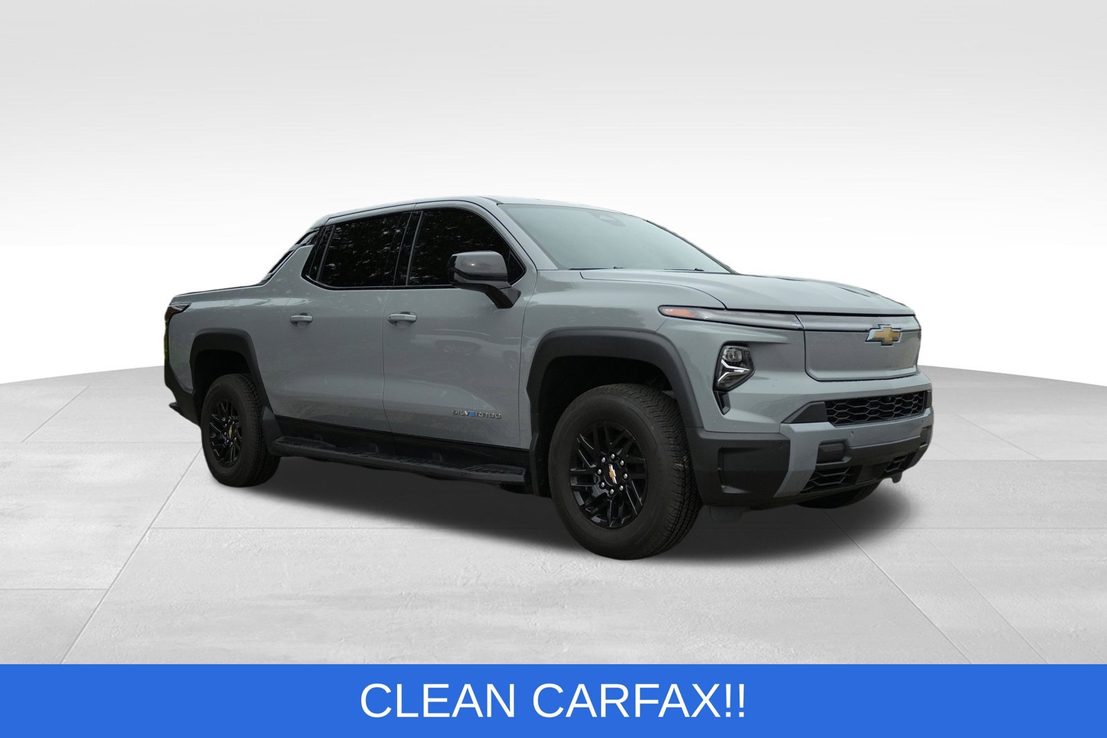 Used 2026 Chevrolet Silverado EV LT AWD/4WD image 16