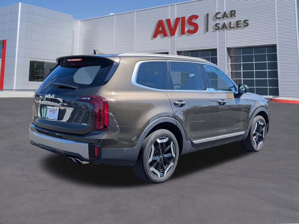 Used 2025 Kia Telluride S image 6
