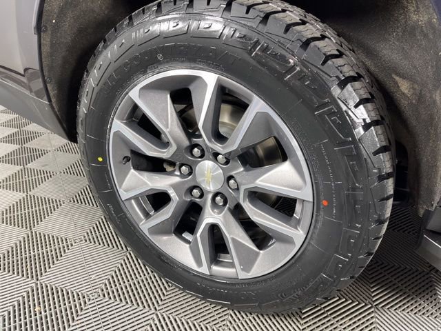 Used 2023 Chevrolet Tahoe LS w/ Driver Alert Package AWD/4WD image 16