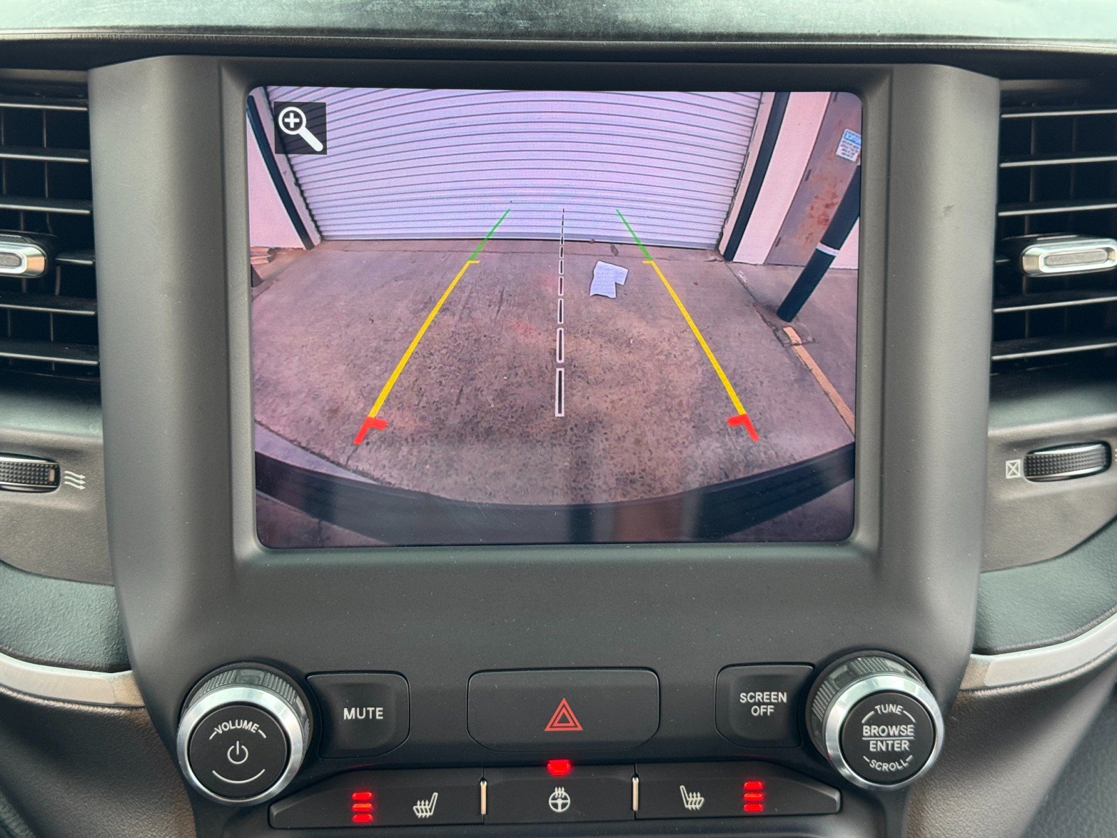 Used 2020 RAM 1500 Big Horn AWD/4WD image 28