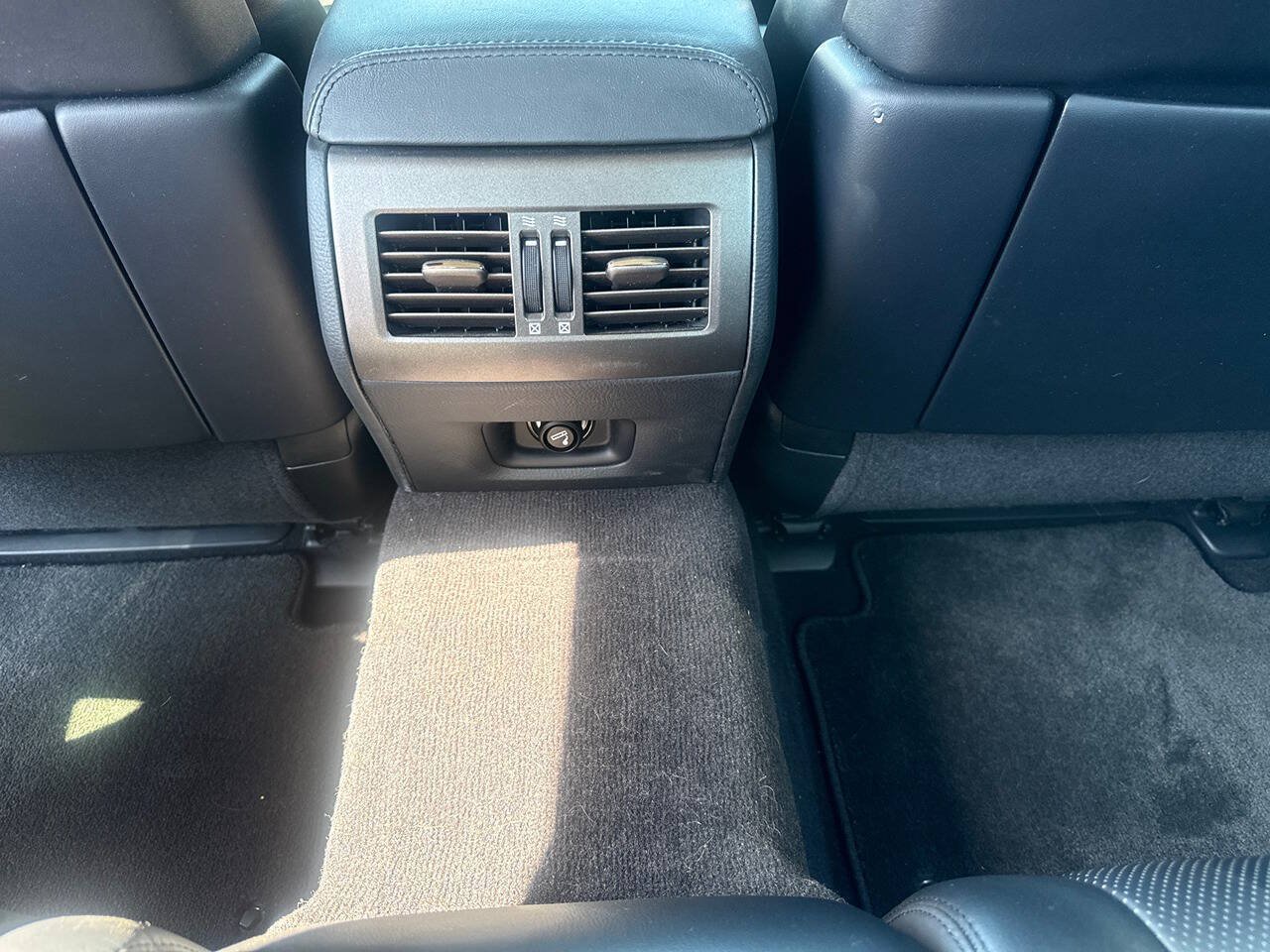 Used 2007 Lexus LS 460 RWD image 22