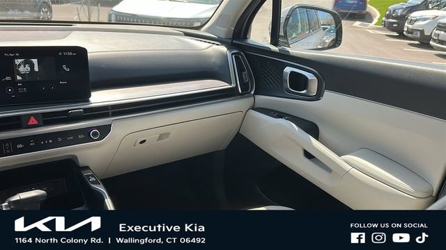 Certified 2025 Kia Sorento S AWD/4WD image 24