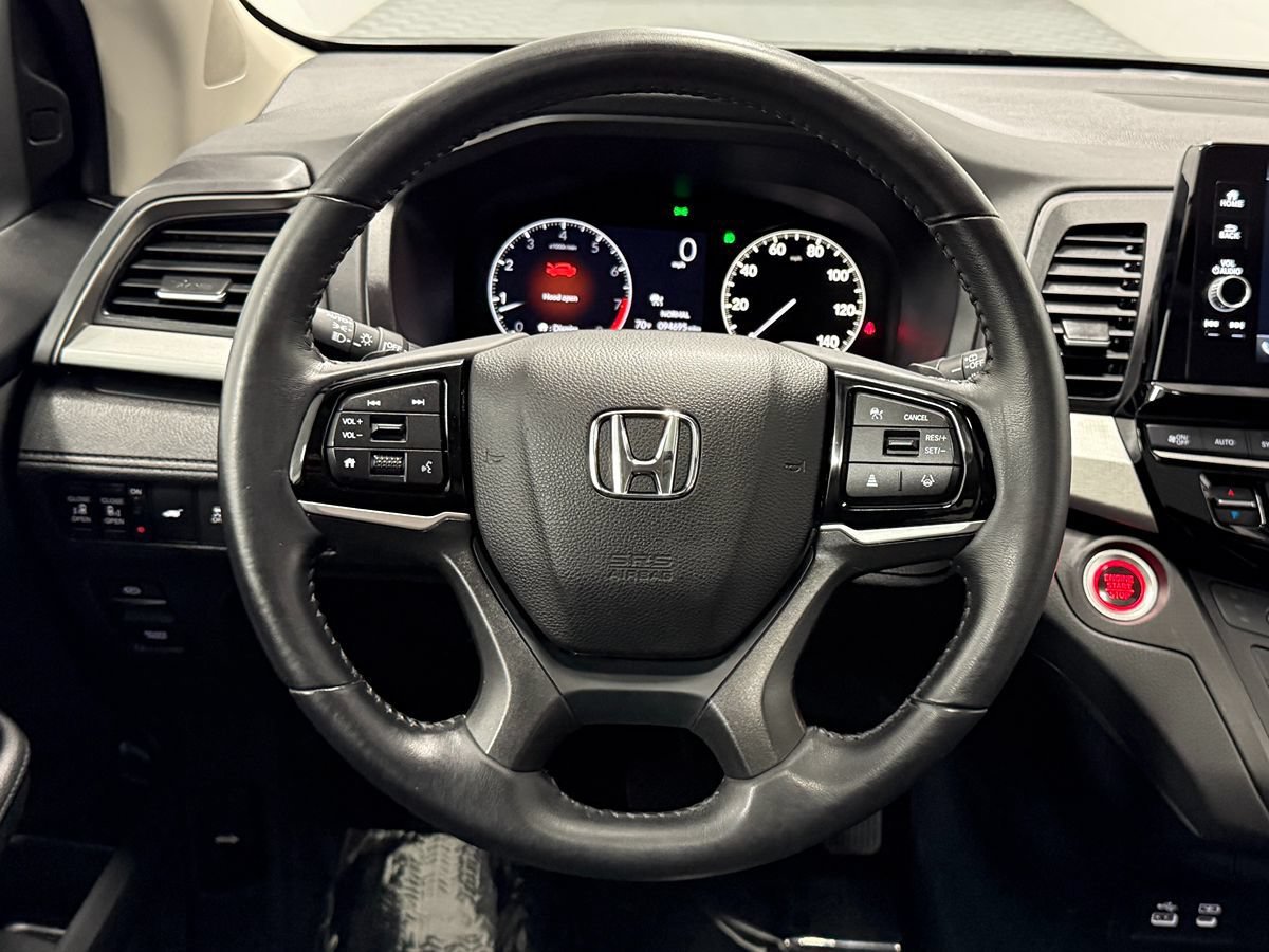 Used 2025 Honda Odyssey EX-L image 16
