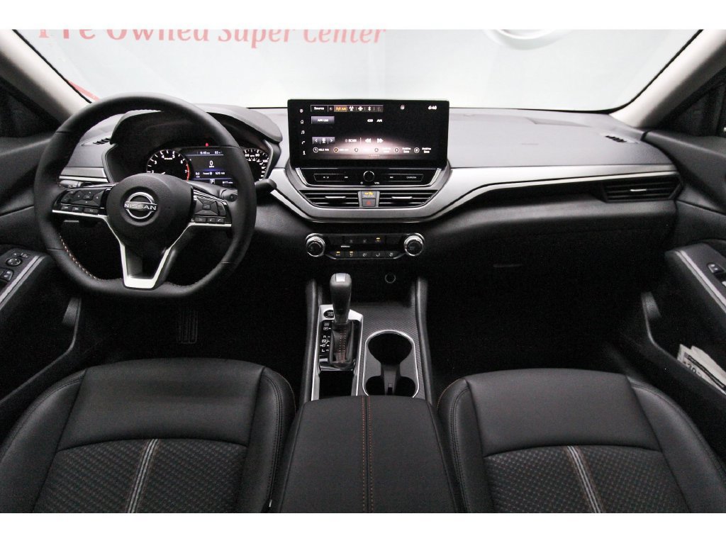 New 2026 Nissan Altima 2.5 SR FWD image 7