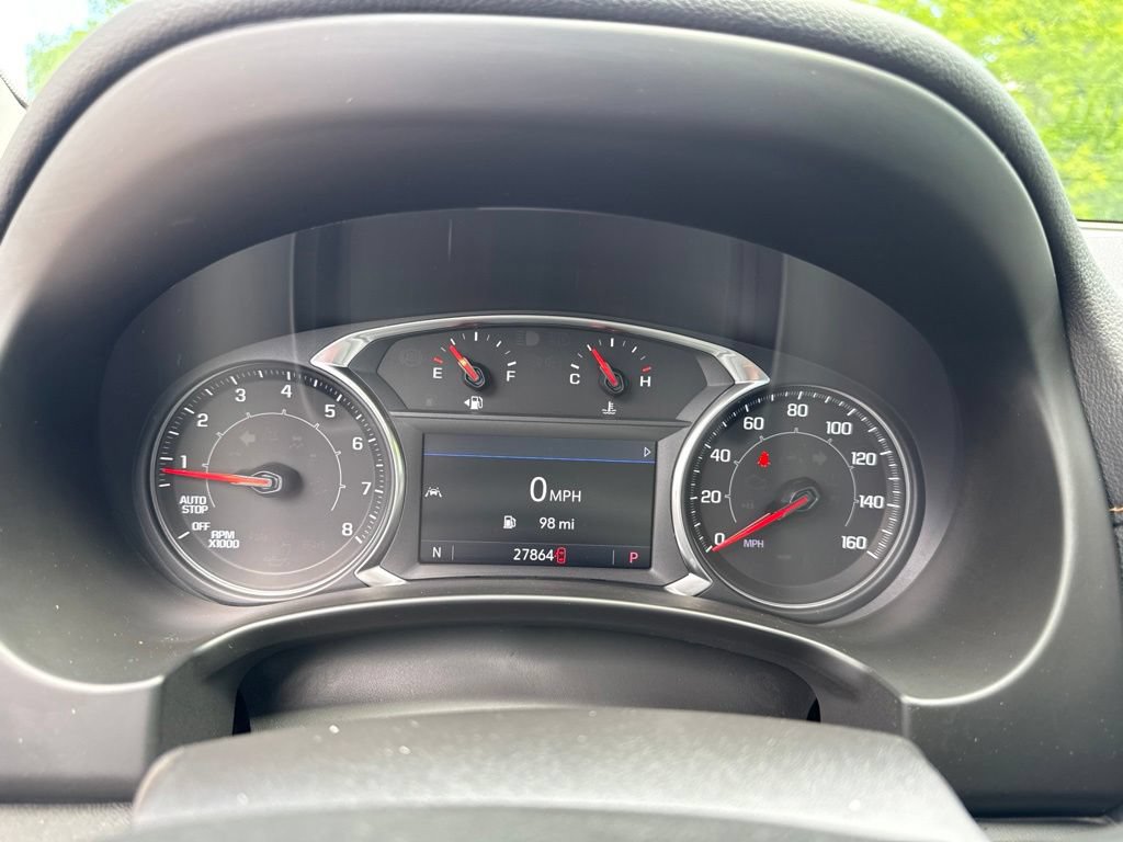 Used 2024 GMC Terrain AT4 w/ LPO, 'HIT The Road' Package AWD/4WD image 30