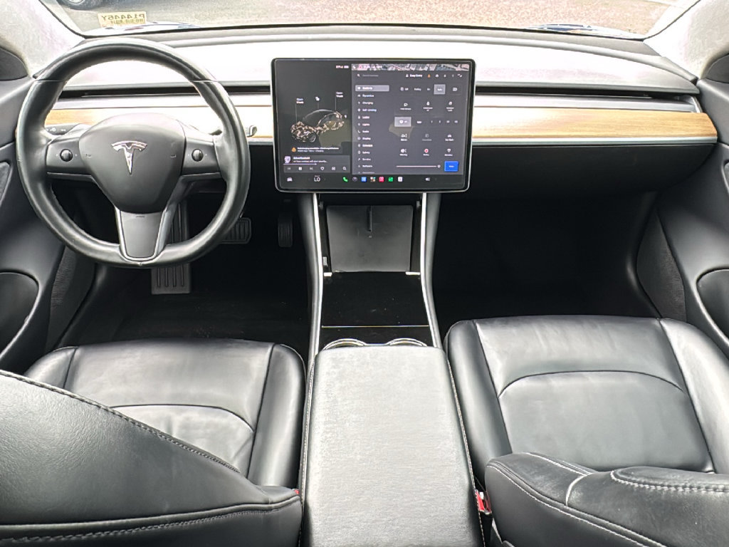 Used 2017 Tesla Model 3 Long Range RWD image 17
