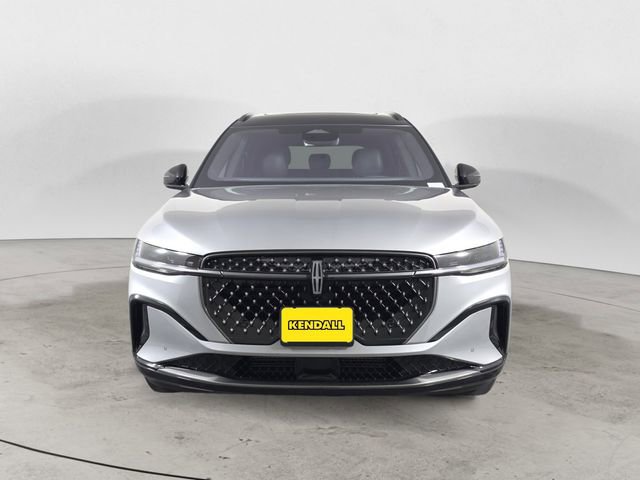 Used 2025 Lincoln Nautilus Reserve w/ Jet Appearance Package AWD/4WD image 8