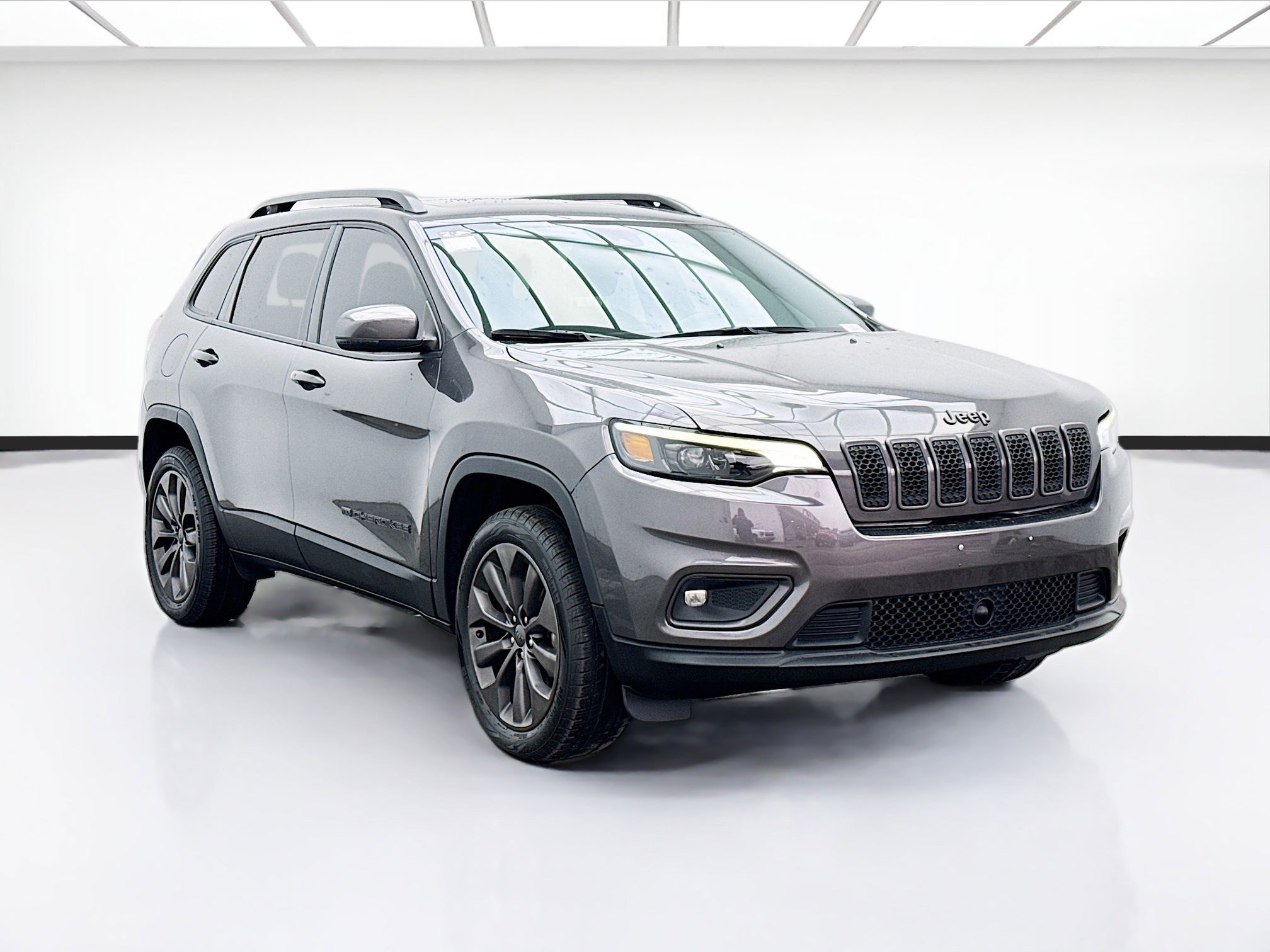 Used 2021 Jeep Cherokee Latitude Lux 80th Anniv w/ Quick Order Package 26U 80TH image 3