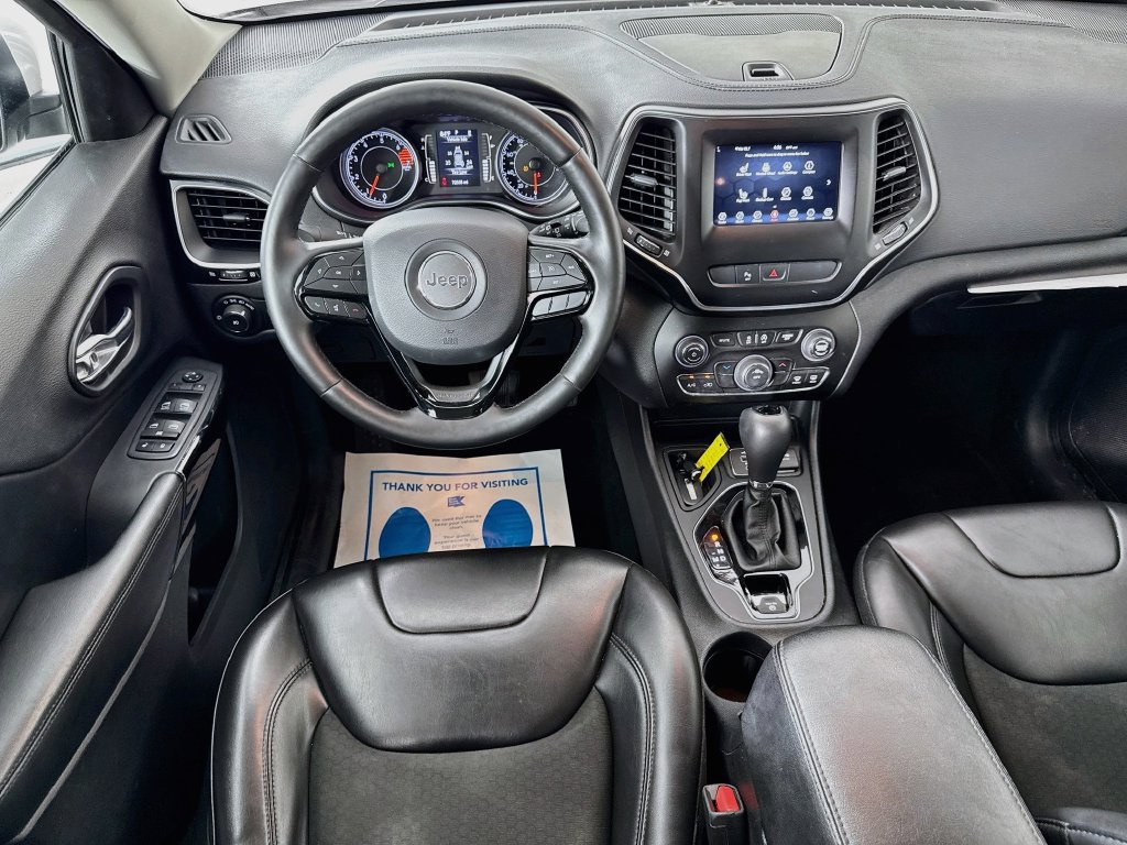Used 2020 Jeep Cherokee Latitude Plus FWD image 27