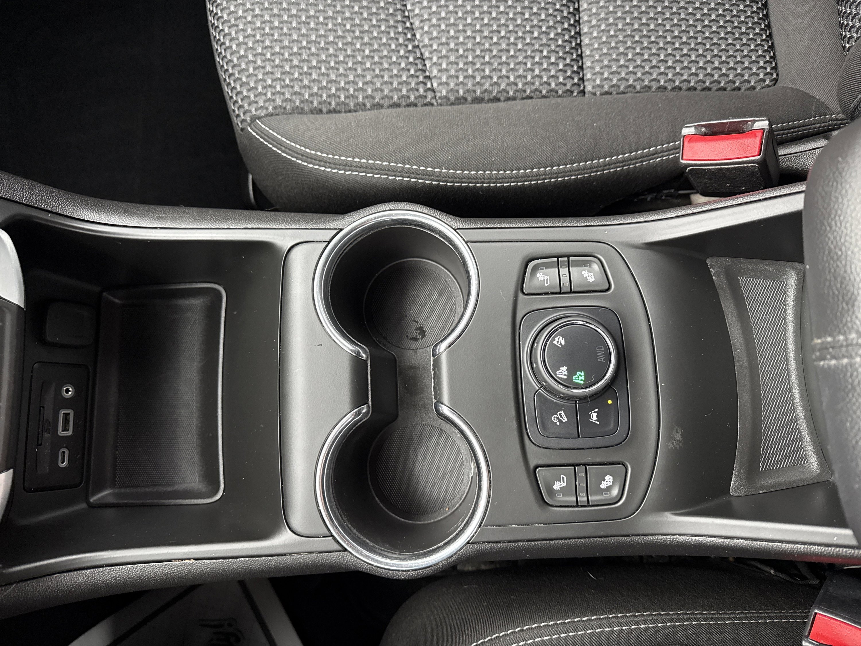 Used 2022 GMC Terrain SLE w/ Driver Convenience Package image 22