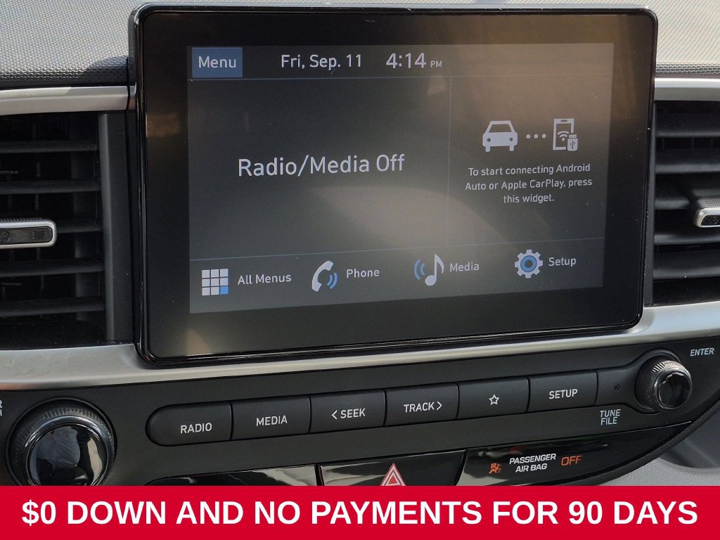 Used 2025 Hyundai Venue SEL FWD image 18