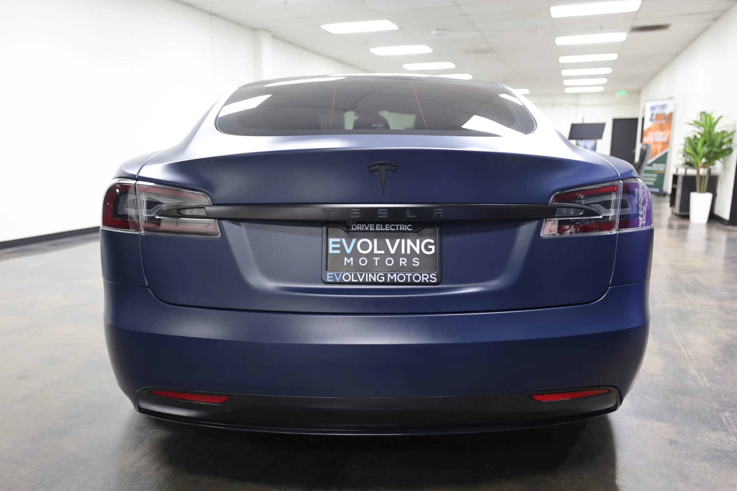 Used 2017 Tesla Model S 90D image 8