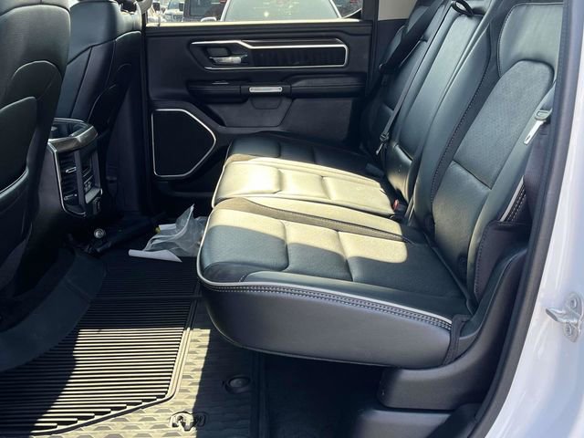 Used 2022 RAM 1500 Laramie AWD/4WD image 16