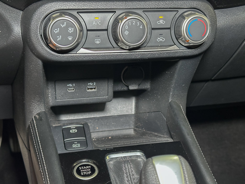 Used 2023 Nissan Kicks SV FWD image 29