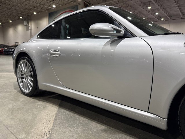 Used 2005 Porsche 911 Carrera image 18