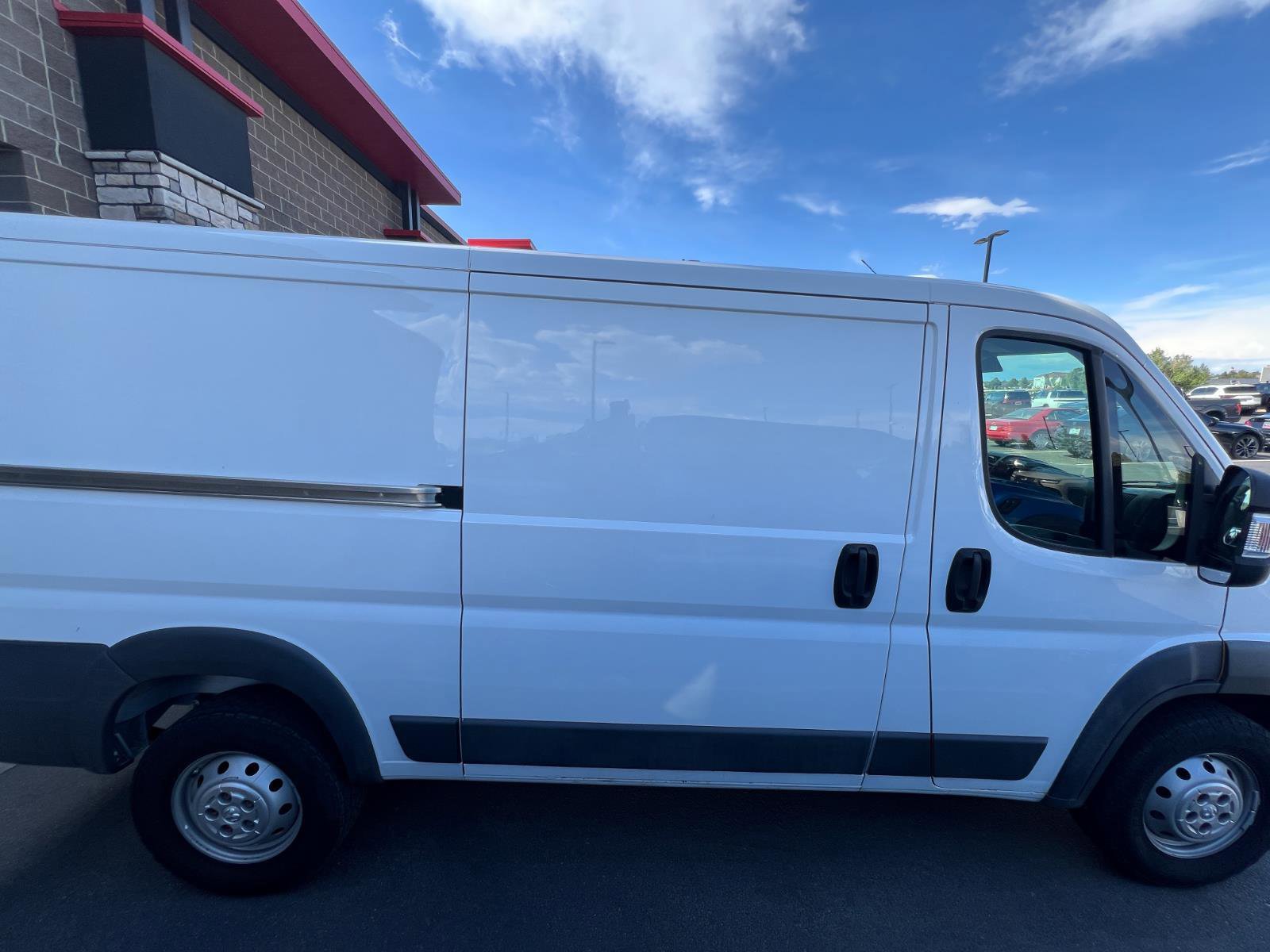Used 2015 RAM ProMaster 1500 FWD image 2