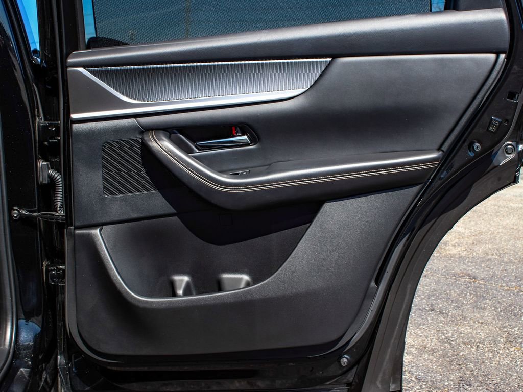 Used 2024 MAZDA CX-90 Plug-In Hybrid w/ Preferred image 12