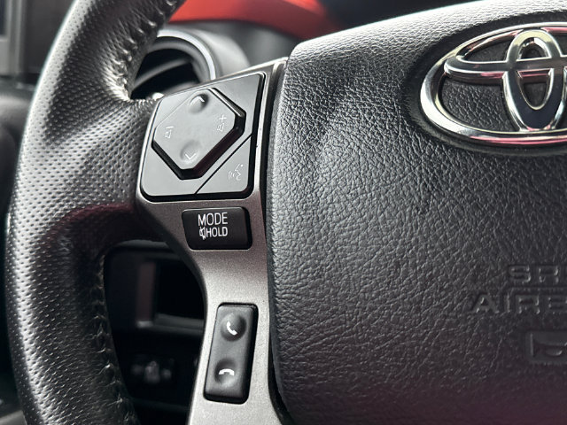 Used 2017 Toyota Tacoma TRD Off-Road AWD/4WD image 28