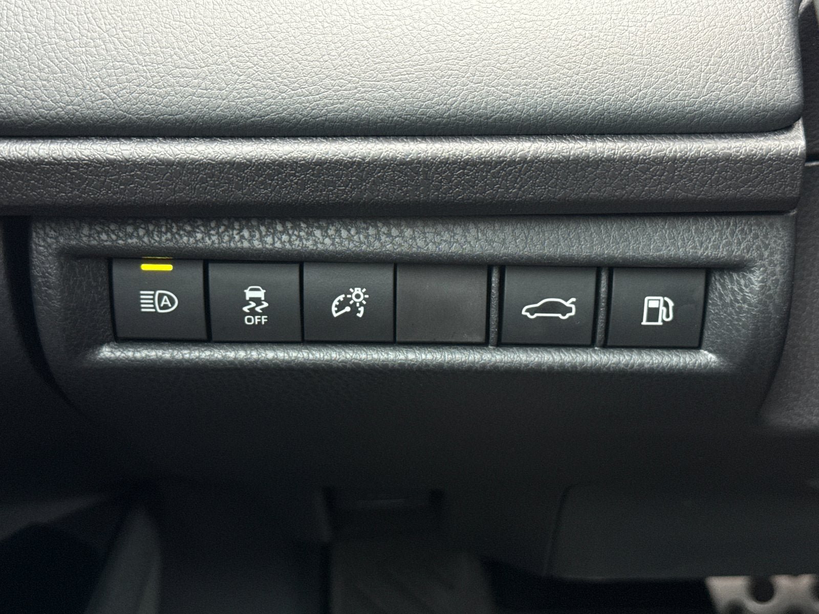 New 2026 Toyota Camry XSE FWD image 28