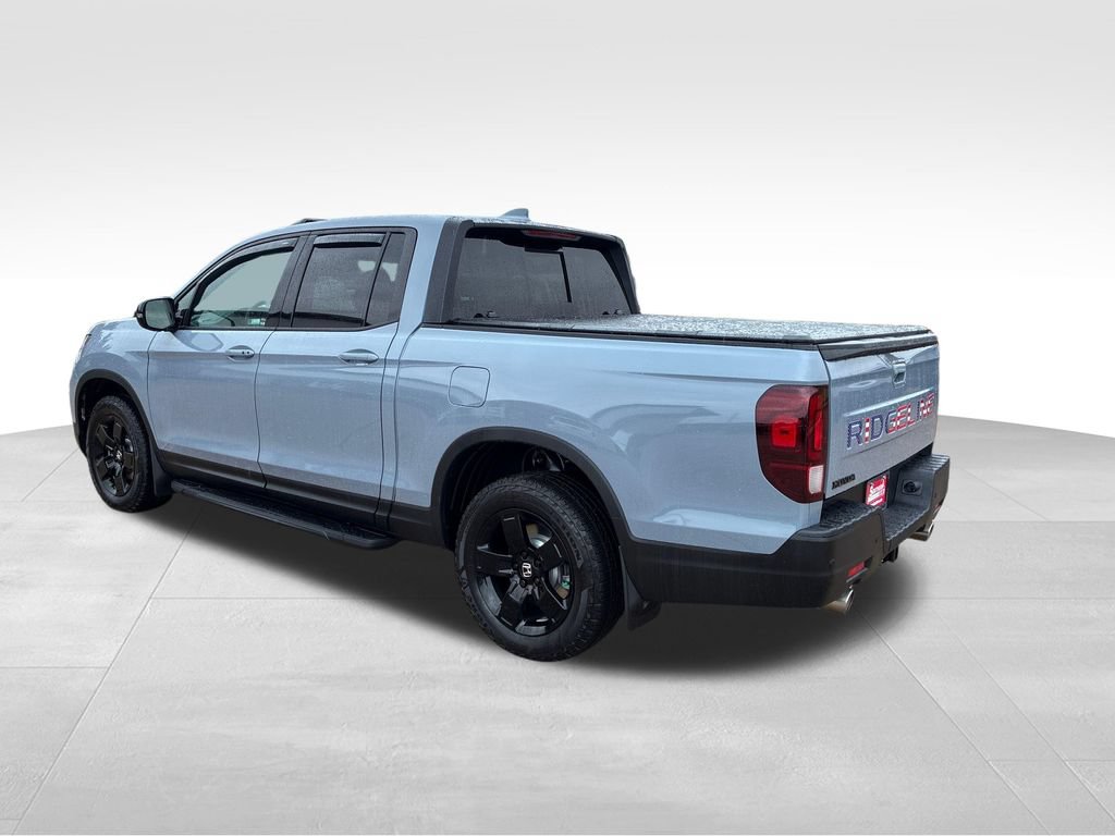 Used 2026 Honda Ridgeline Black Edition image 3
