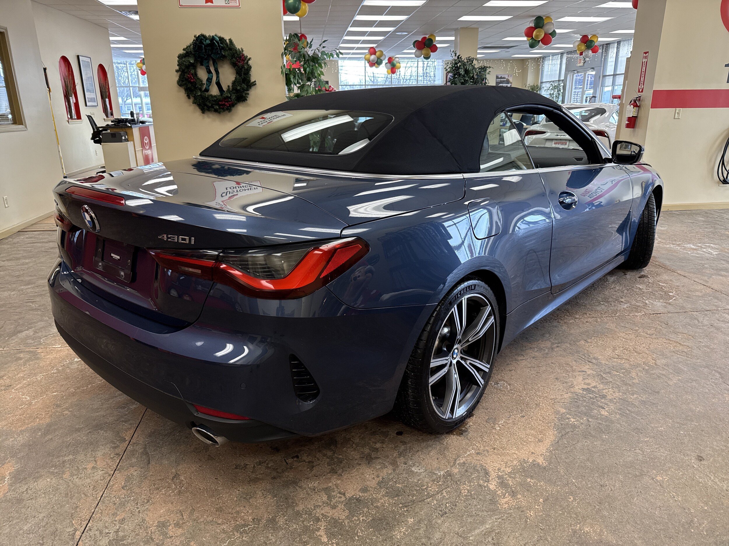 Used 2022 BMW 430i xDrive Convertible w/ Premium Package AWD/4WD image 14